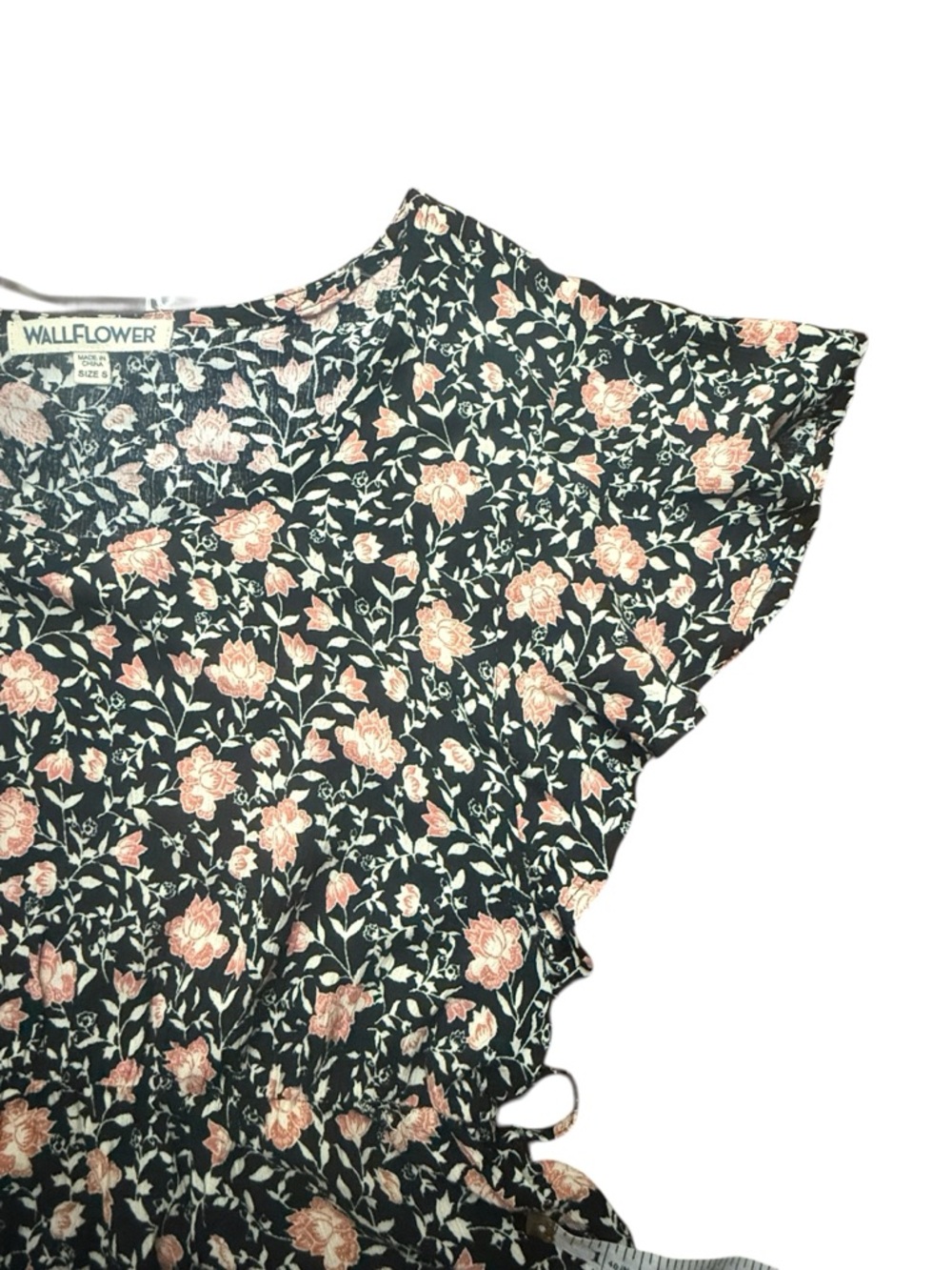 Bundle Deal - Wallflower Black Floral Dress Small + Zara Belt - Picture 2 of 10
